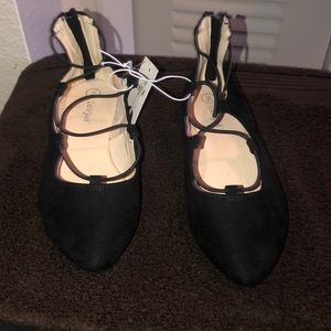 Cat and jack black flats